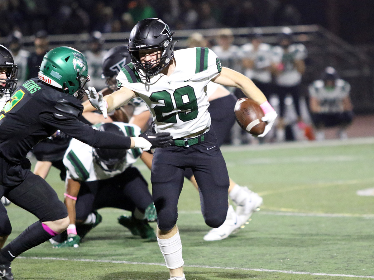 West Linn Tigard football Oregon October 14 2022 Dan Brood 72